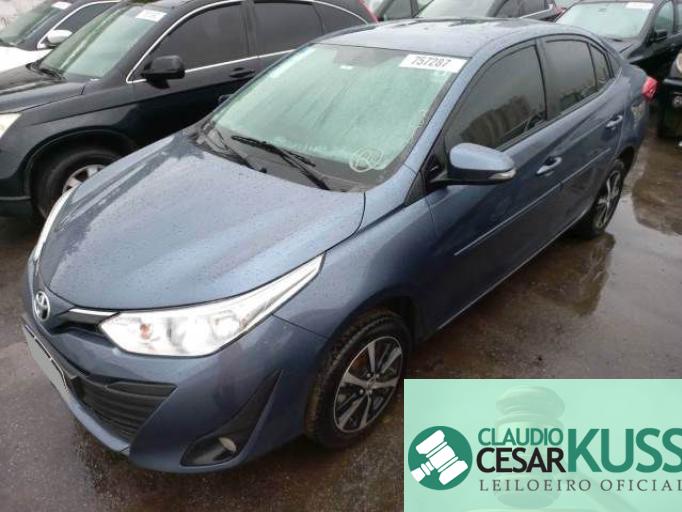 TOYOTA YARIS SEDAN 21/22