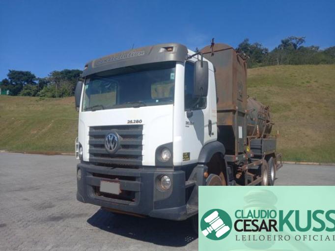 VOLKSWAGEN CONSTELLATION 19/20