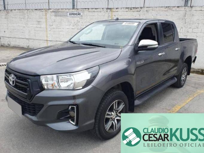 TOYOTA HILUX CD 19/19